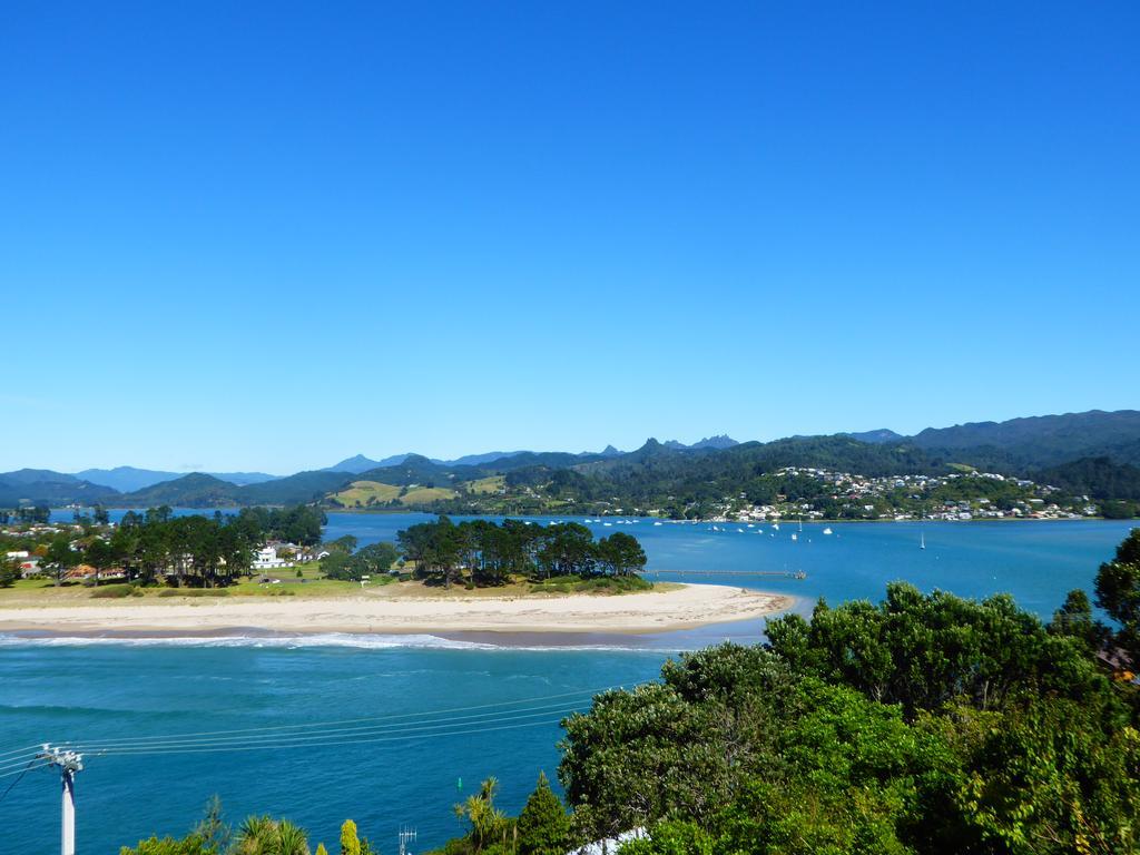 Paku Palms Bed and Breakfast Tairua Exteriör bild