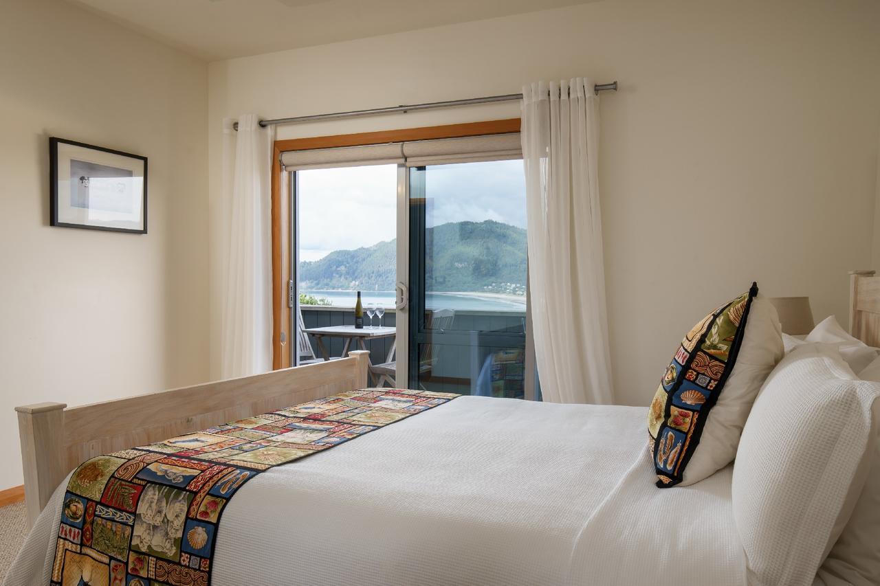 Paku Palms Bed and Breakfast Tairua Exteriör bild