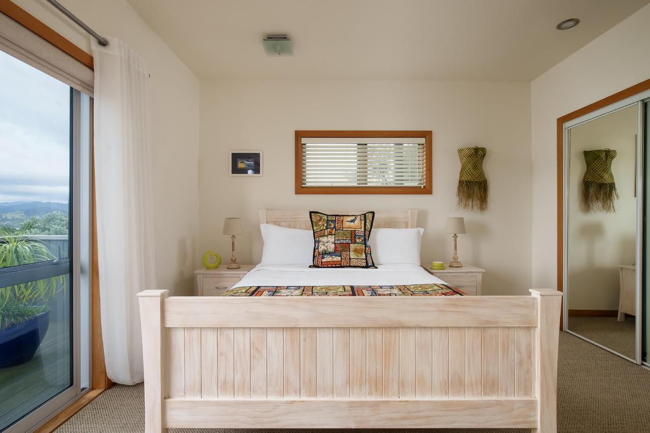 Paku Palms Bed and Breakfast Tairua Exteriör bild